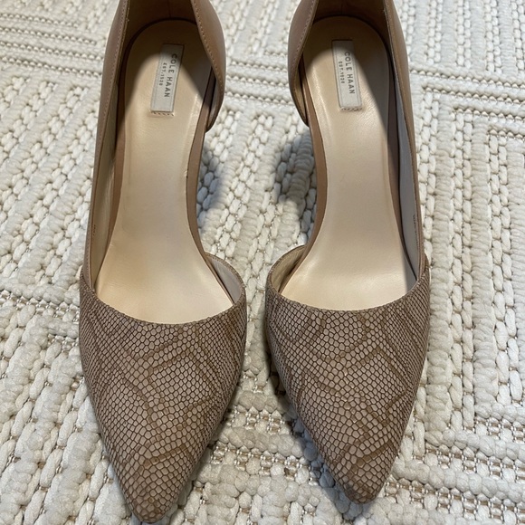 Cole Haan Shoes - Cole Haan Snakeskin Tan Heels